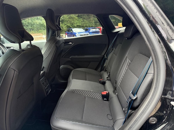 Used Renault Other 2024 for sale - 76100990: Photo 11