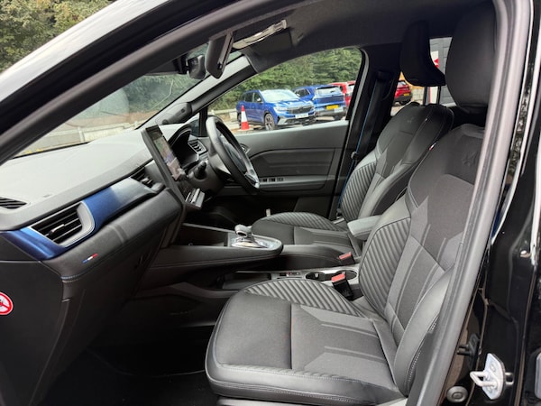 Used Renault Other 2024 for sale - 76100990: Photo 24