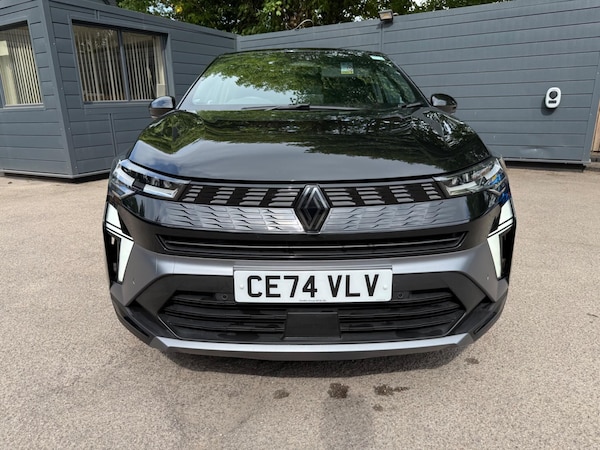 Used Renault Other 2024 for sale - 76100990: Photo 2
