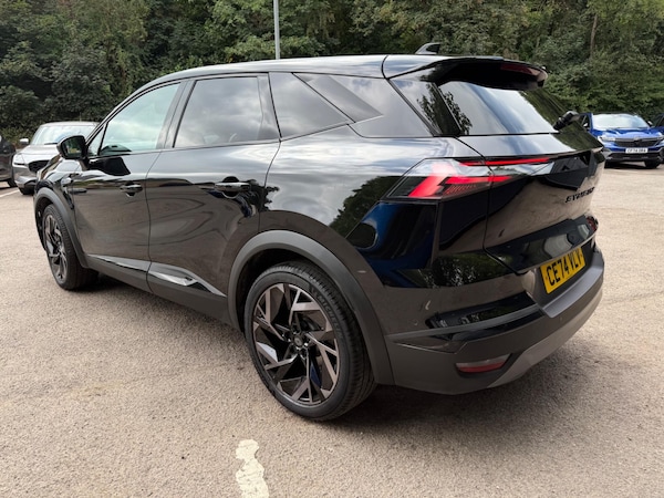 Used Renault Other 2024 for sale - 76100990: Photo 4