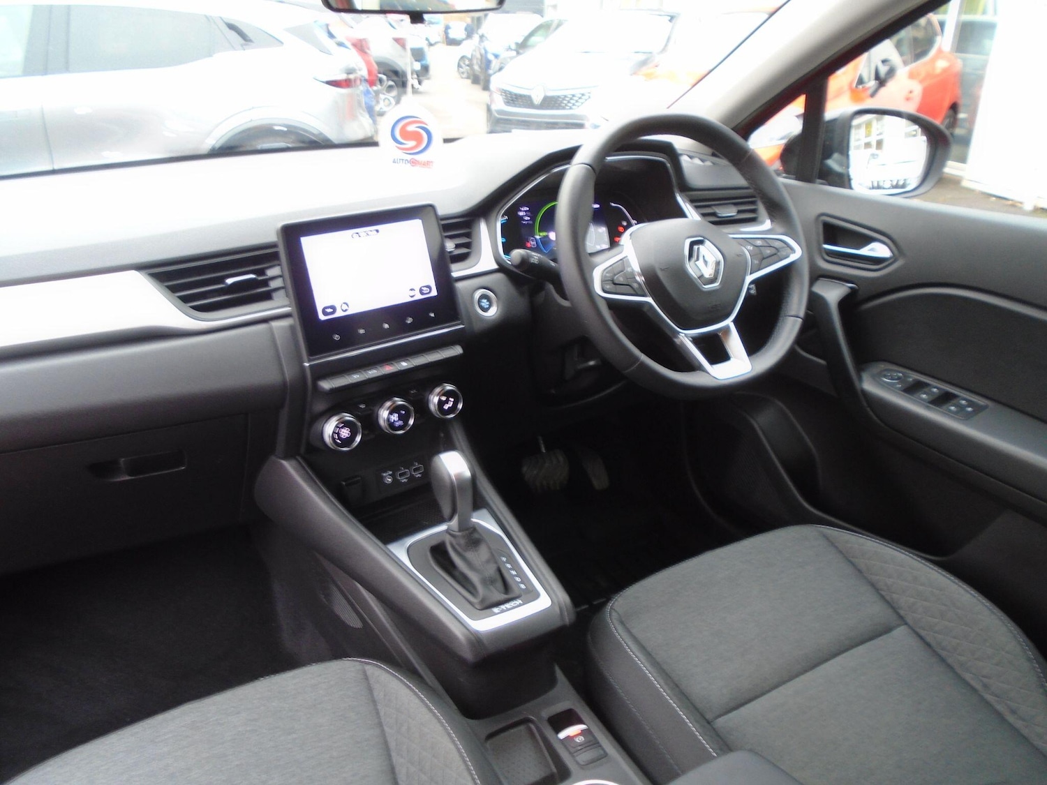 Used Renault Captur 2022 for sale - 76714551: Photo 26