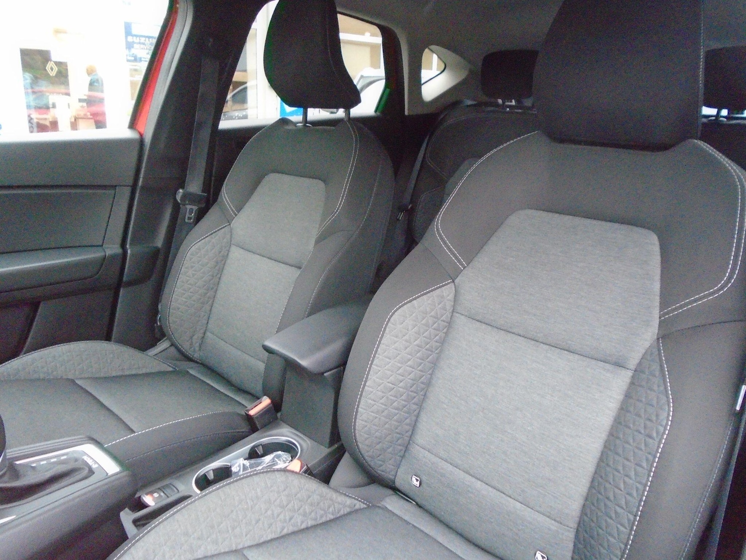 Used Renault Captur 2022 for sale - 76714551: Photo 28