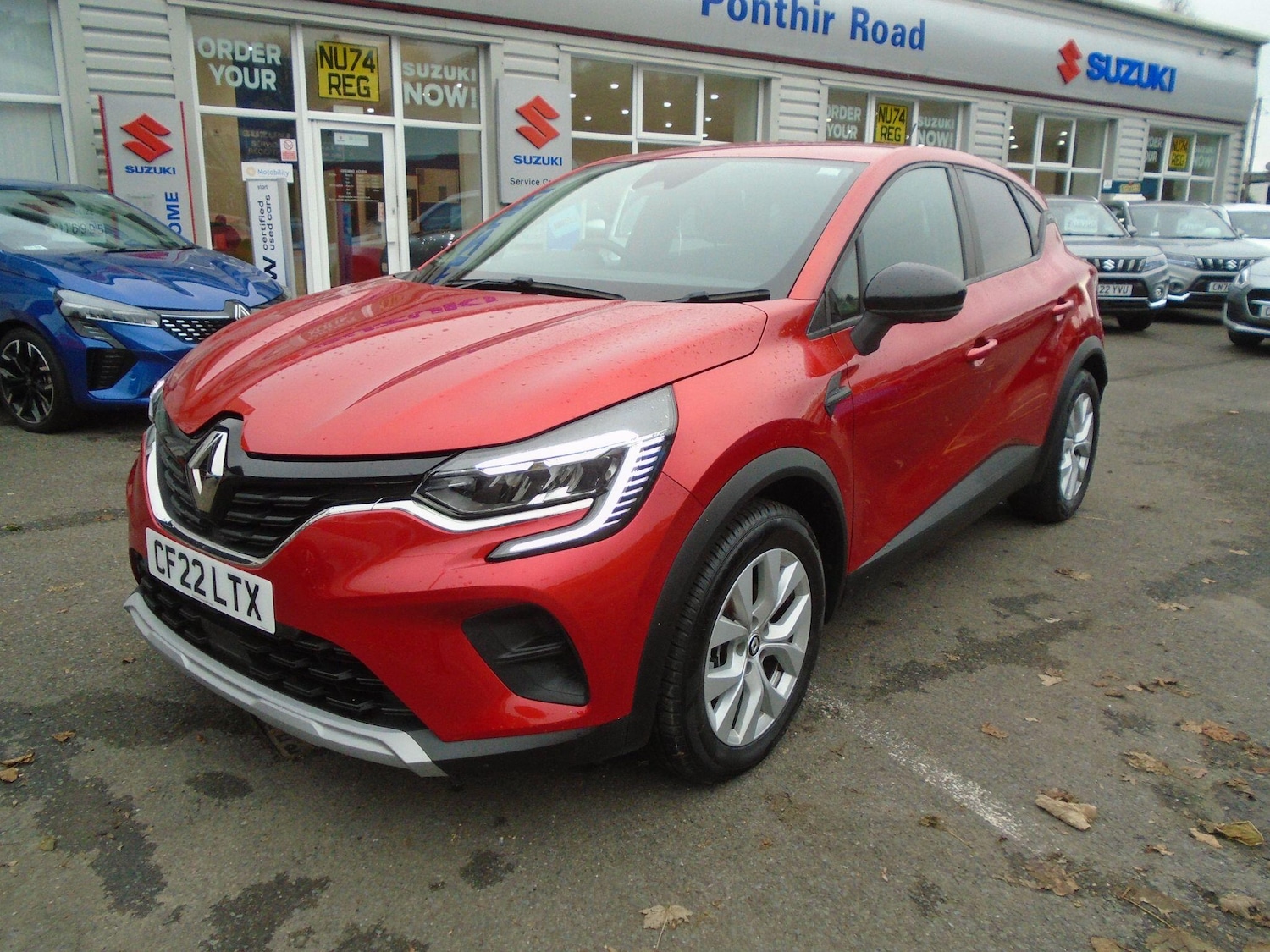 Used Renault Captur 2022 for sale - 76714551: Photo 3