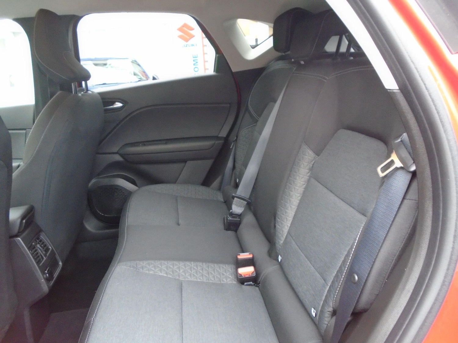 Used Renault Captur 2022 for sale - 76714551: Photo 31