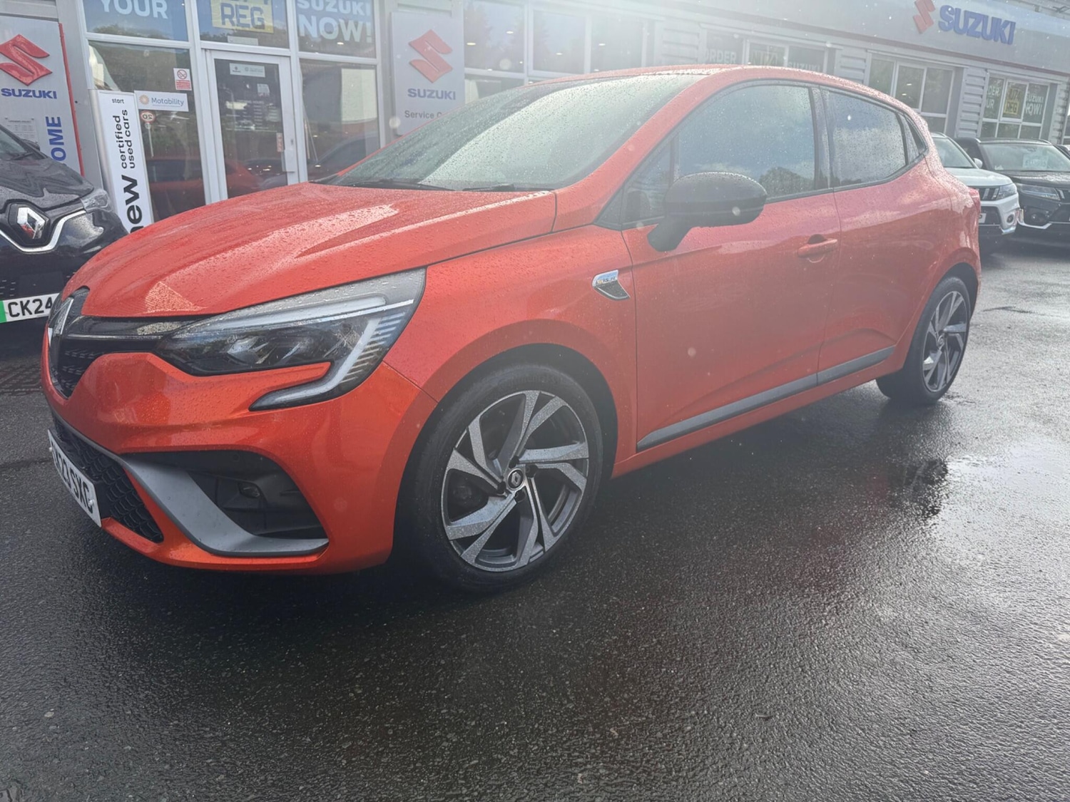 Used Renault Clio 2023 for sale - 76100957: Photo 3