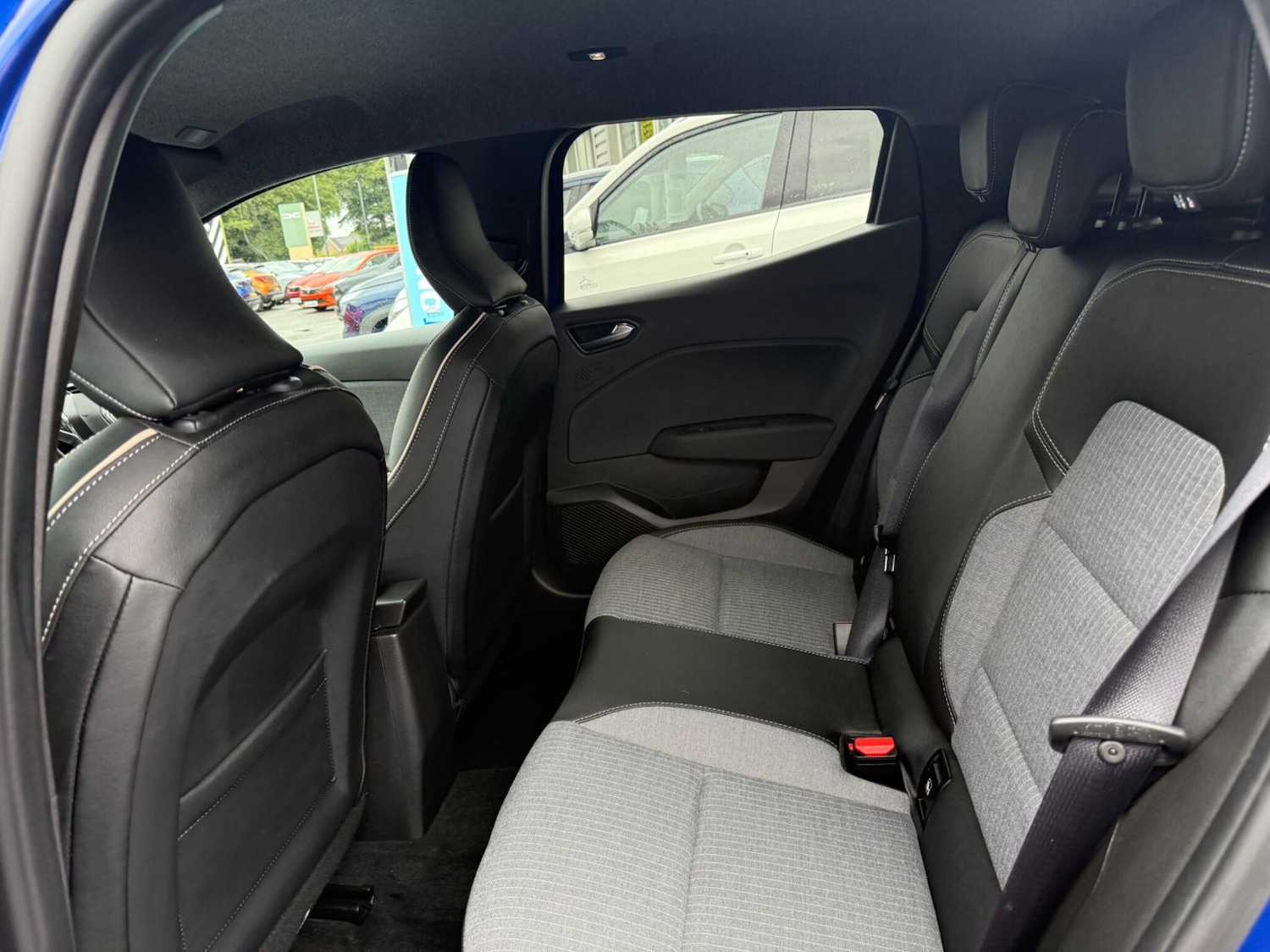 Used Renault Clio 2024 for sale - 76100956: Photo 12
