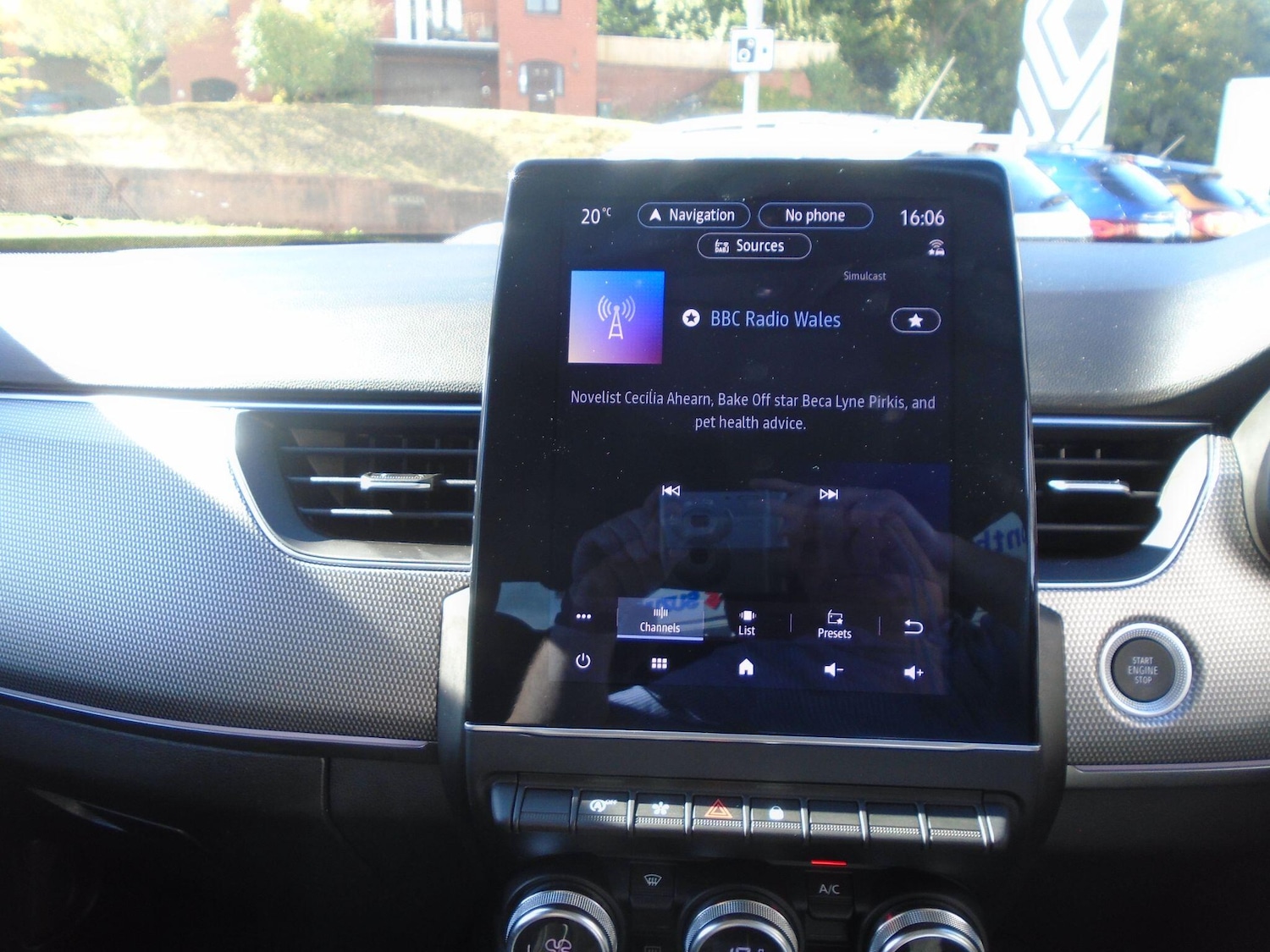 Used Renault Arkana 2023 for sale - 76644983: Photo 27