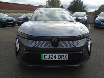 Used Renault Scenic E-Tech 2024 for sale - 76214326: Photo