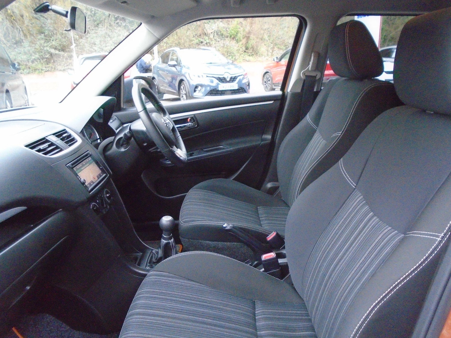 Used Suzuki Swift 2016 for sale - 77784076: Photo 24