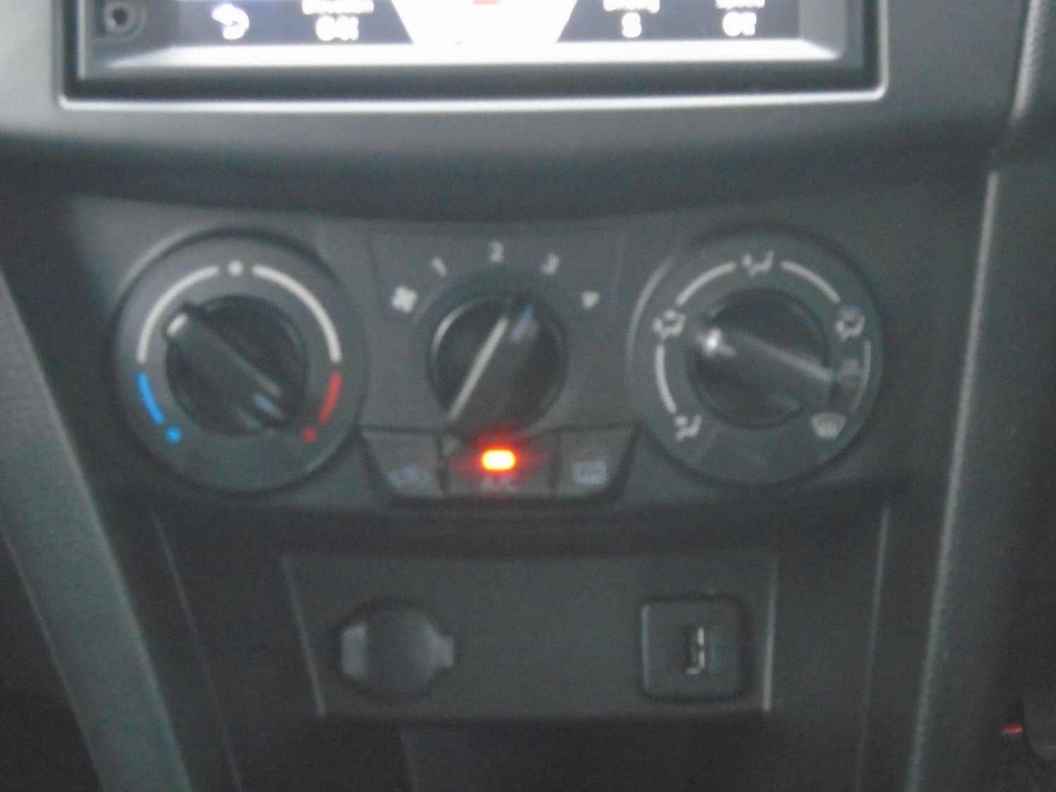 Used Suzuki Swift 2016 for sale - 77784076: Photo 34