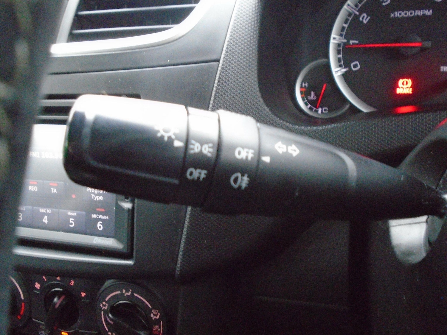 Used Suzuki Swift 2016 for sale - 77784076: Photo 37