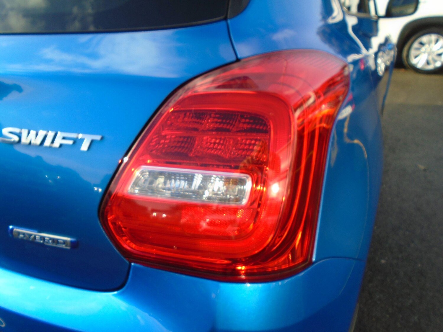 Used Suzuki Swift 2023 for sale - 76645396: Photo 13