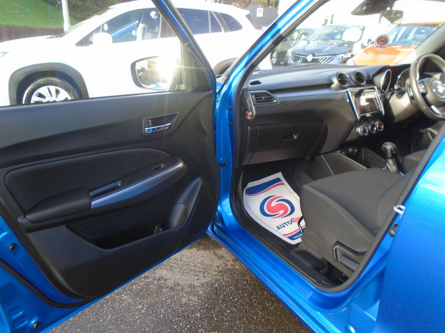 Used Suzuki Swift 2023 for sale - 76645396: Photo 26