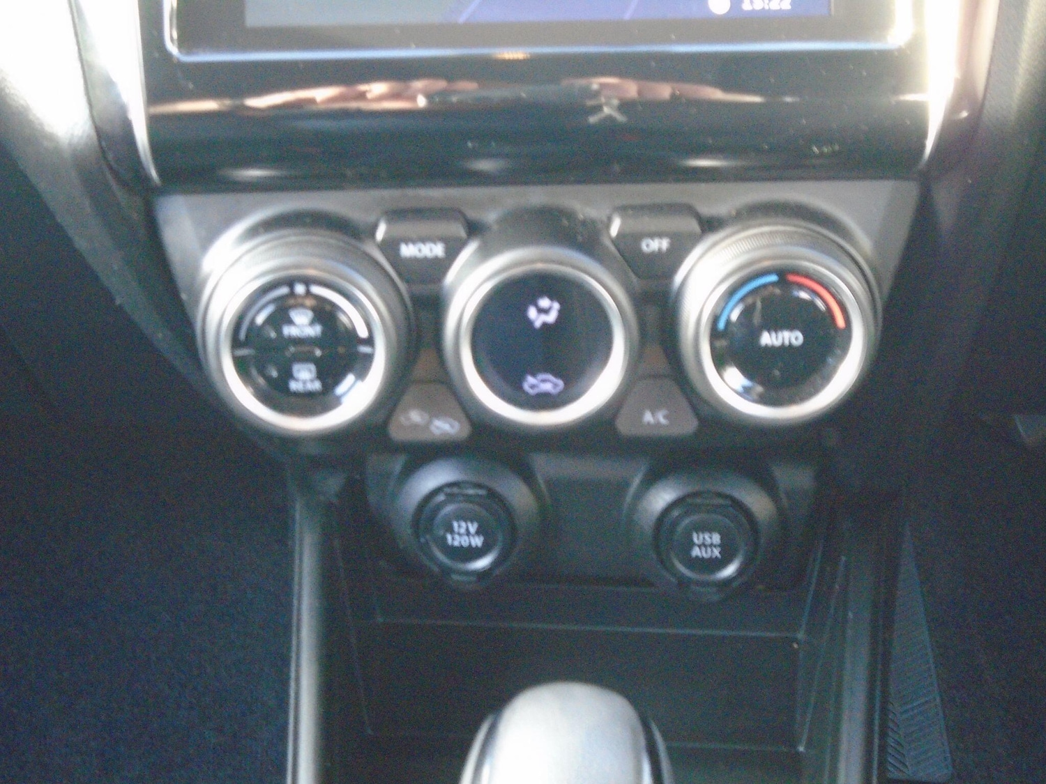 Used Suzuki Swift 2023 for sale - 76645396: Photo 40