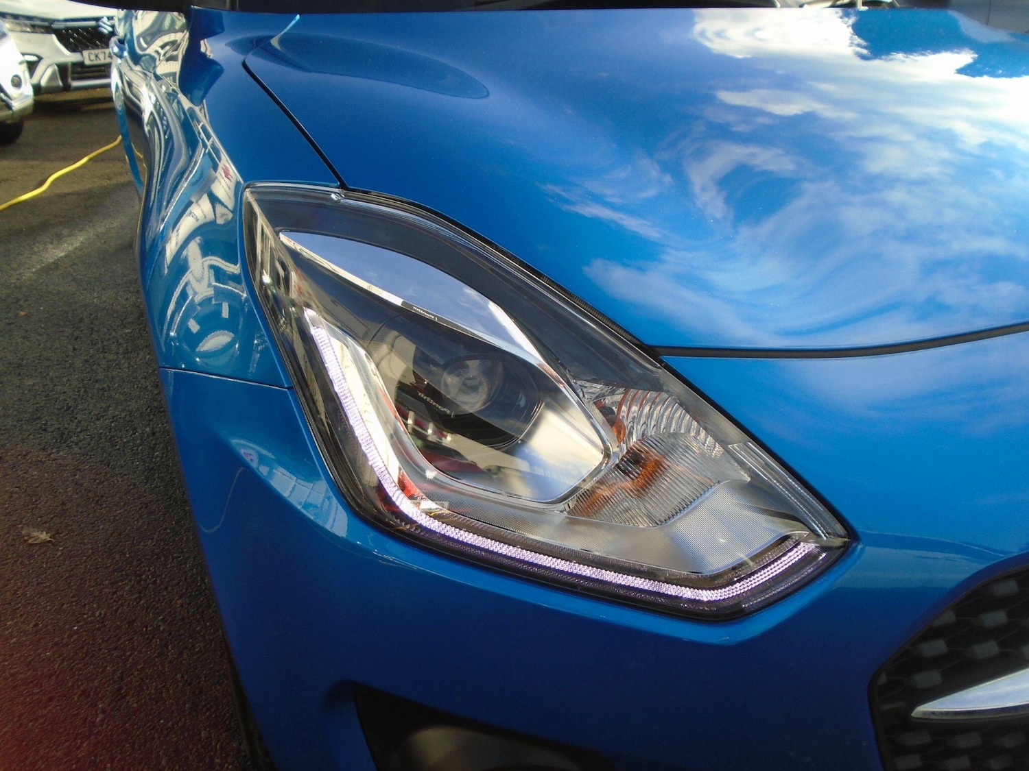 Used Suzuki Swift 2023 for sale - 76645396: Photo 5