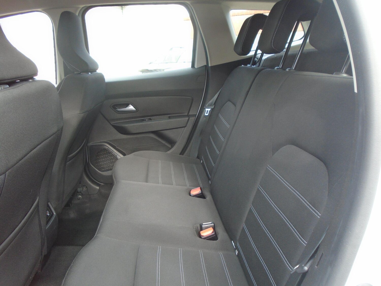 Used Dacia Duster 2022 for sale - 76644959: Photo 31