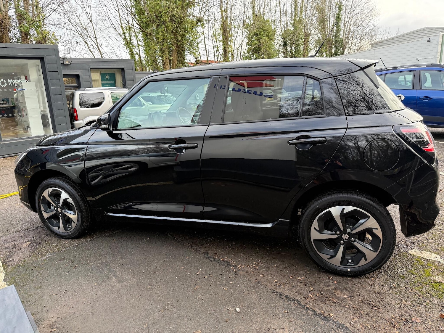 Used Suzuki Swift 2025 for sale - 77156640: Photo 4