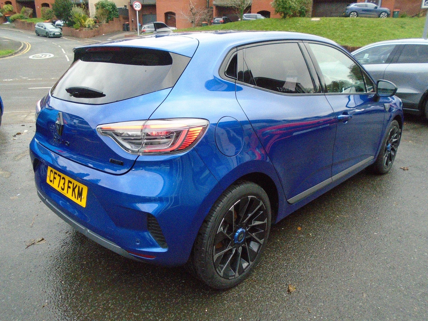 Used Renault Clio 2023 for sale - 76991733: Photo 16