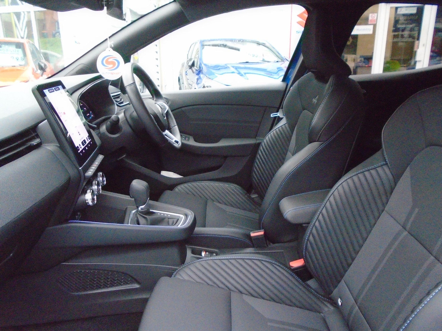 Used Renault Clio 2023 for sale - 76991733: Photo 28