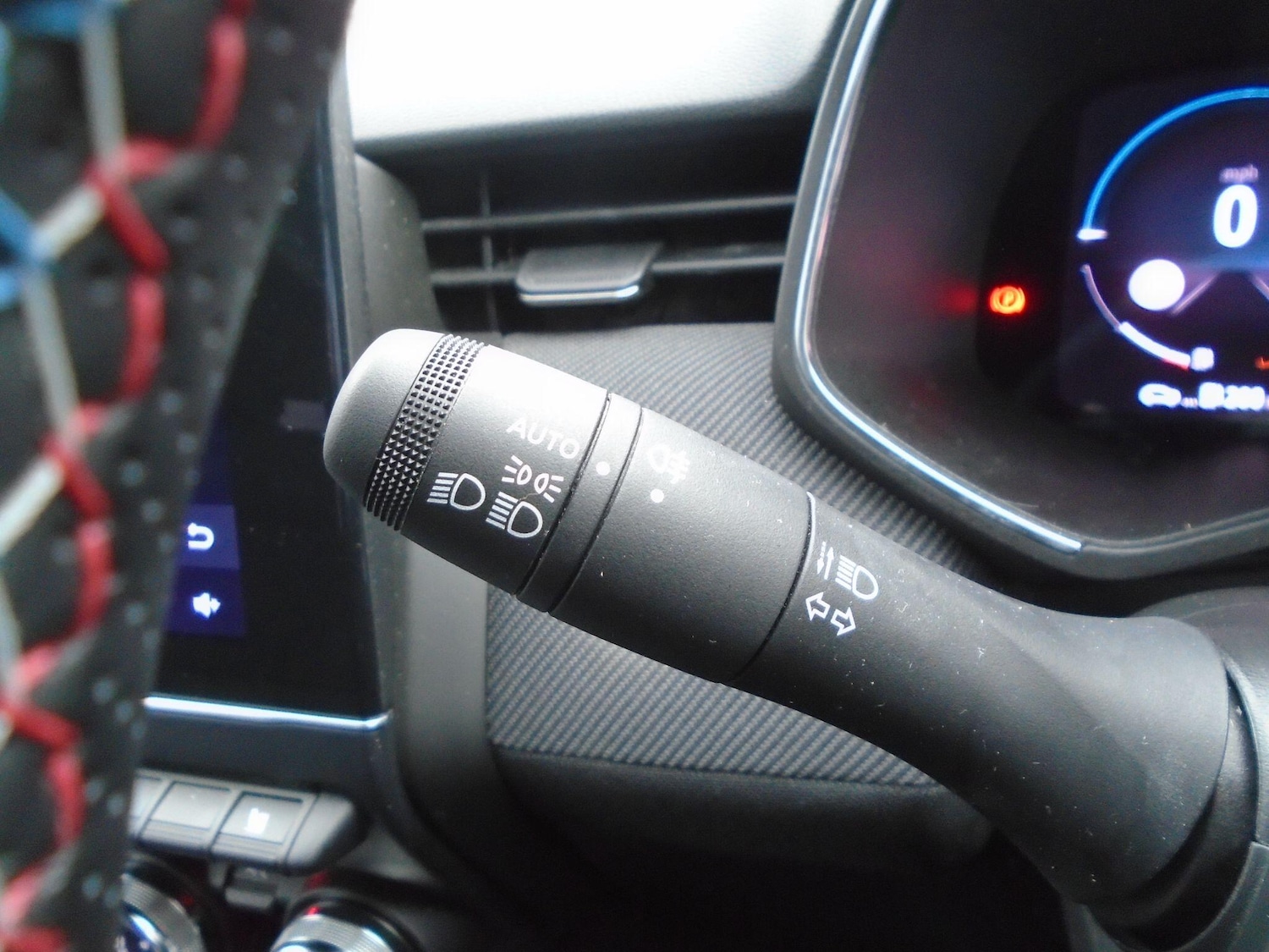 Used Renault Clio 2023 for sale - 76991733: Photo 43