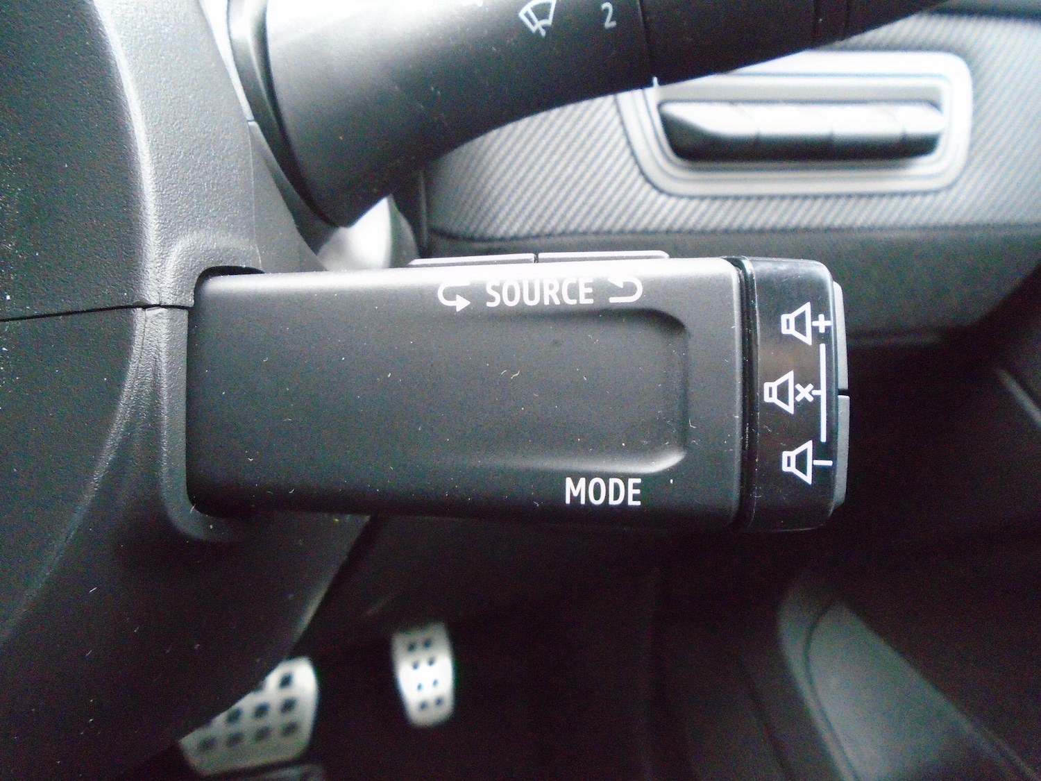 Used Renault Clio 2023 for sale - 76991733: Photo 48