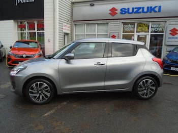 Used Suzuki Swift 2023 for sale - 76912985: Photo