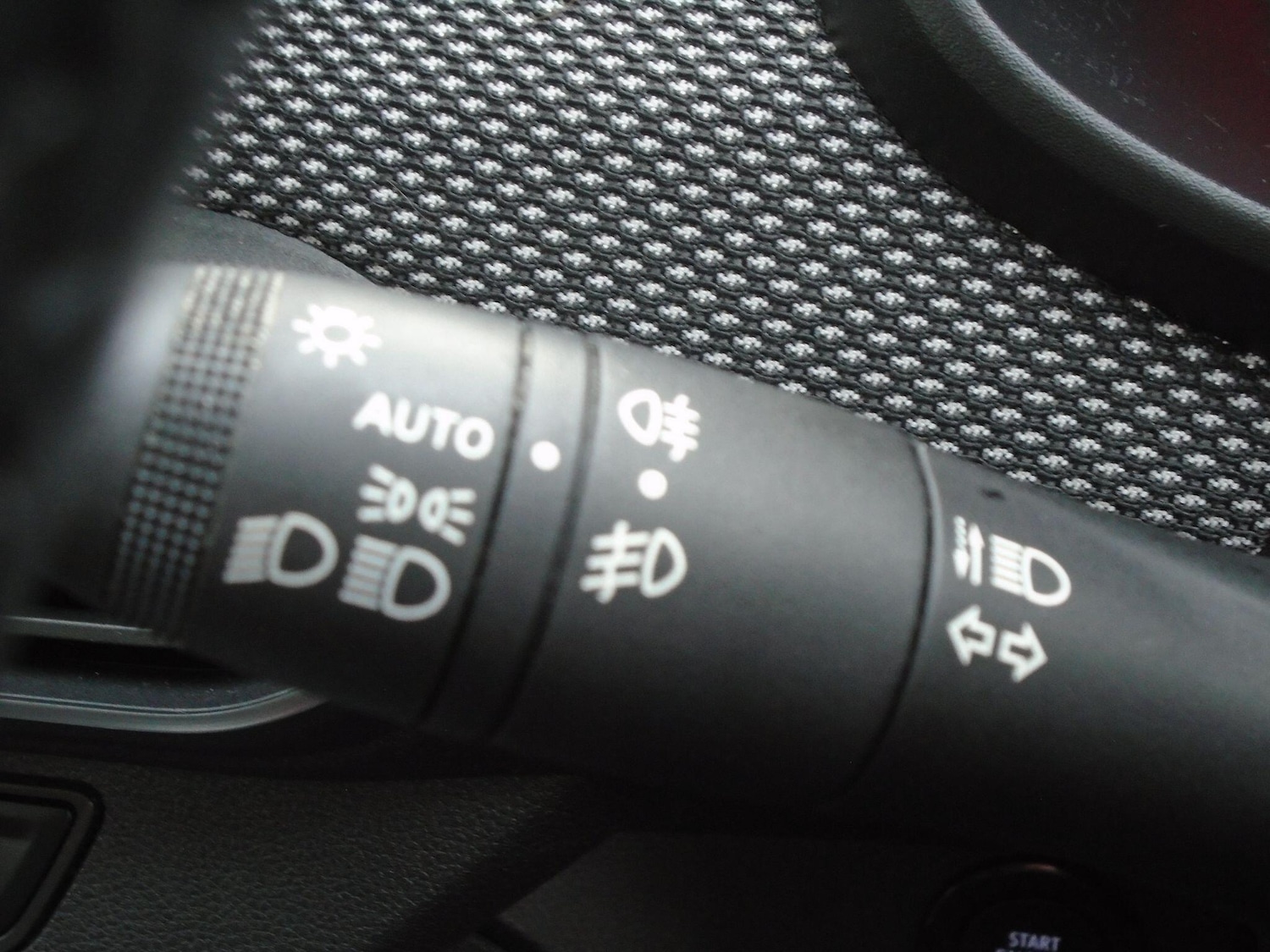 Used Dacia Sandero Stepway 2022 for sale - 76644659: Photo 43