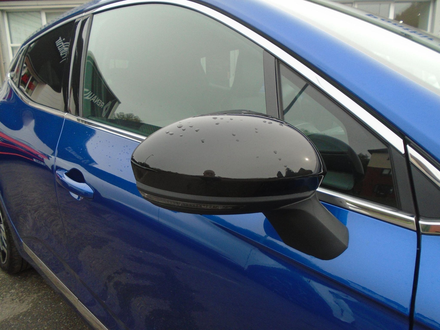 Used Renault Clio 2025 for sale - 76645470: Photo 17