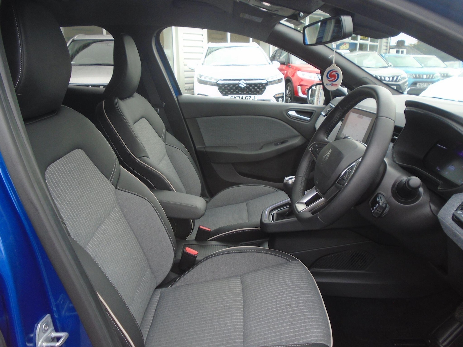 Used Renault Clio 2025 for sale - 76645470: Photo 20