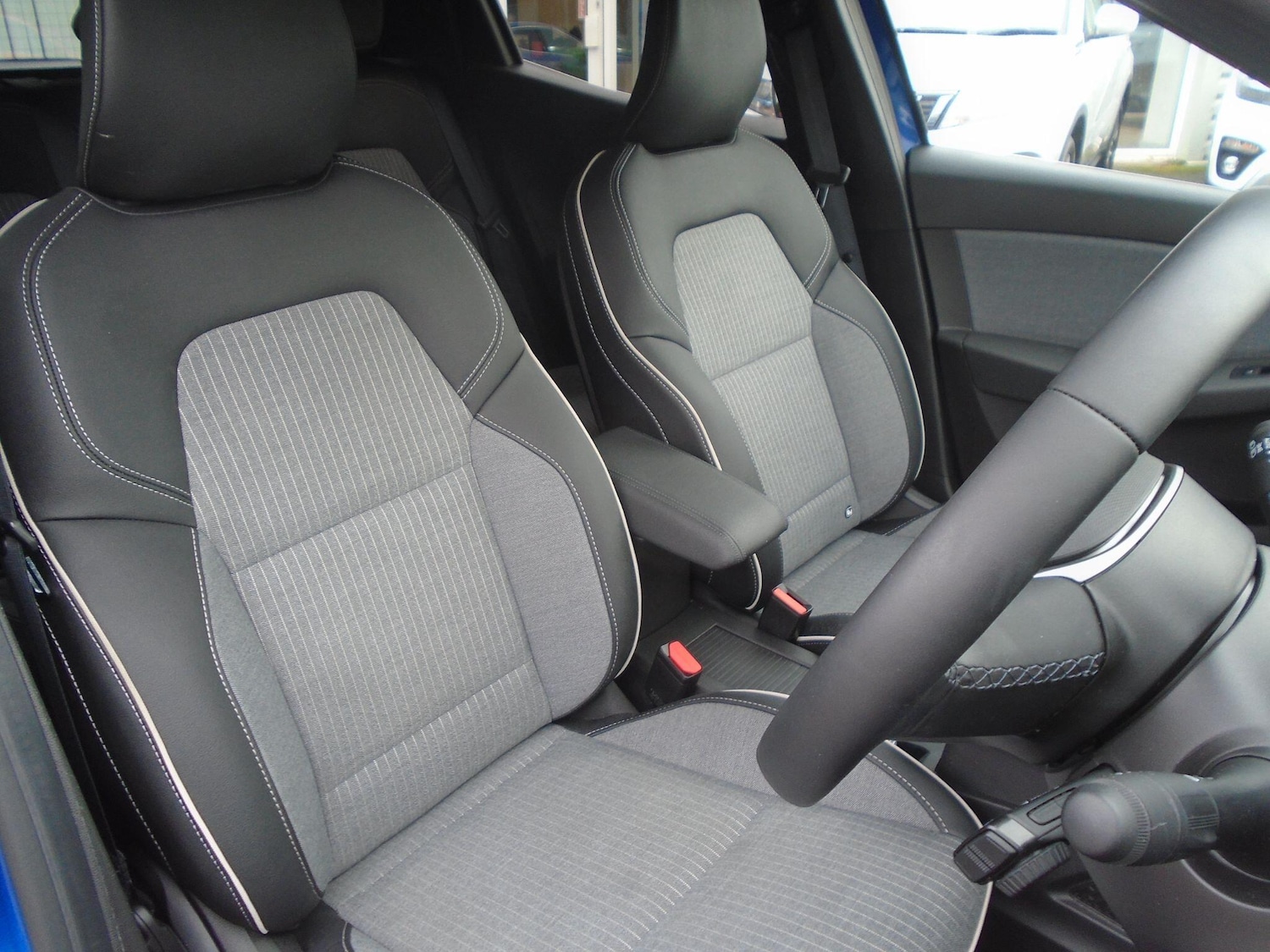 Used Renault Clio 2025 for sale - 76645470: Photo 21