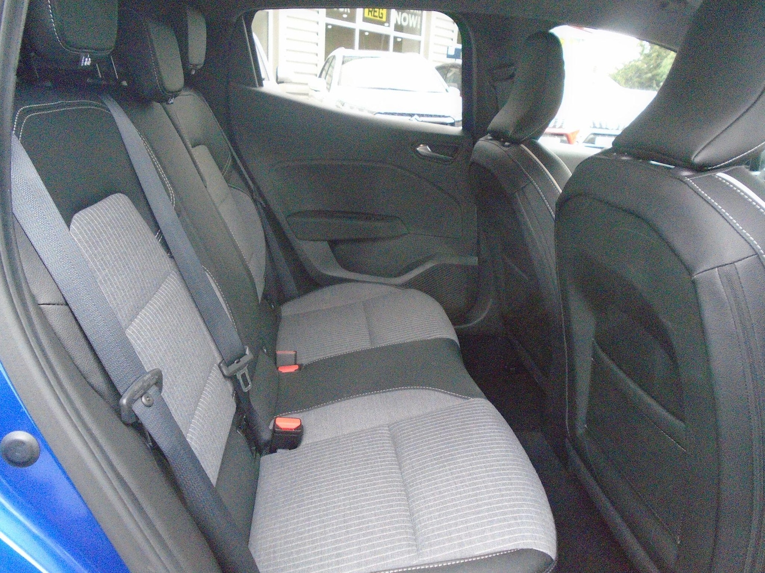 Used Renault Clio 2025 for sale - 76645470: Photo 24