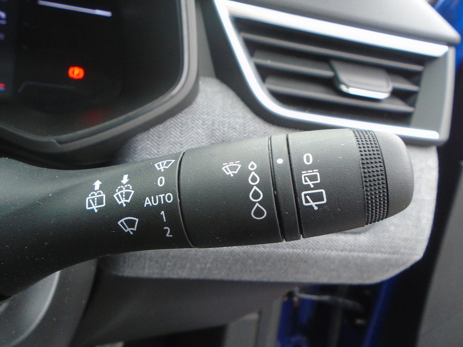 Used Renault Clio 2025 for sale - 76645470: Photo 47