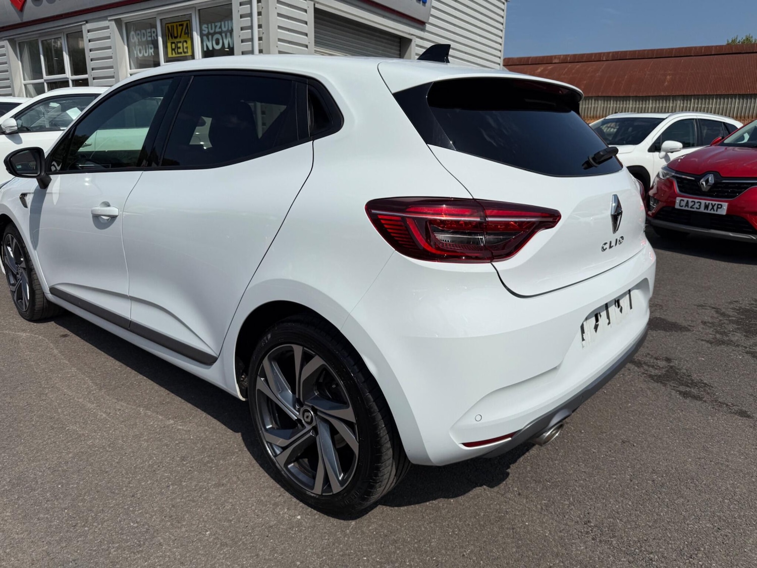 Used Renault Clio 2023 for sale - 76645488: Photo 4