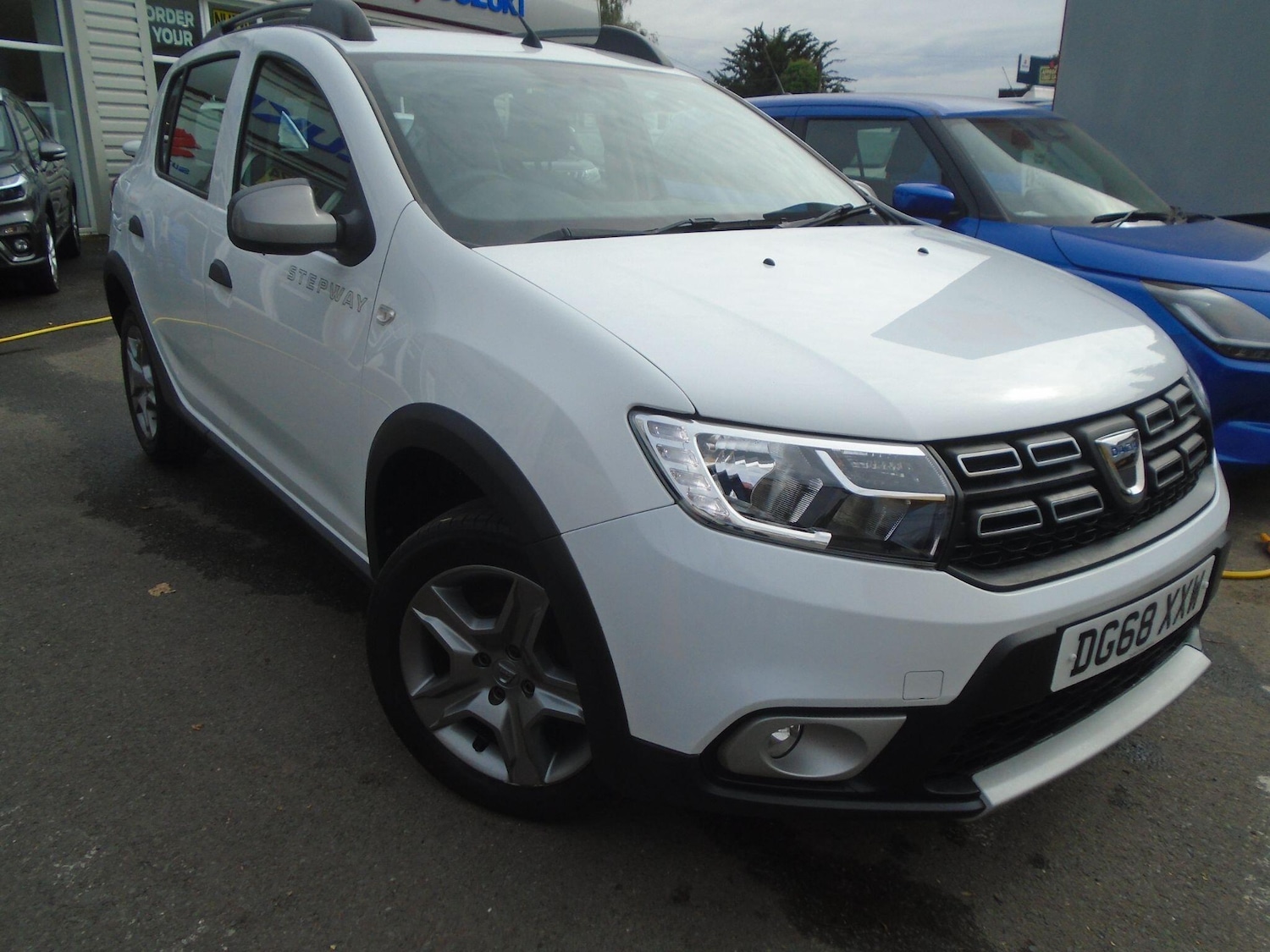 Used Dacia Sandero Stepway 2018 for sale - 76644648: Photo 1