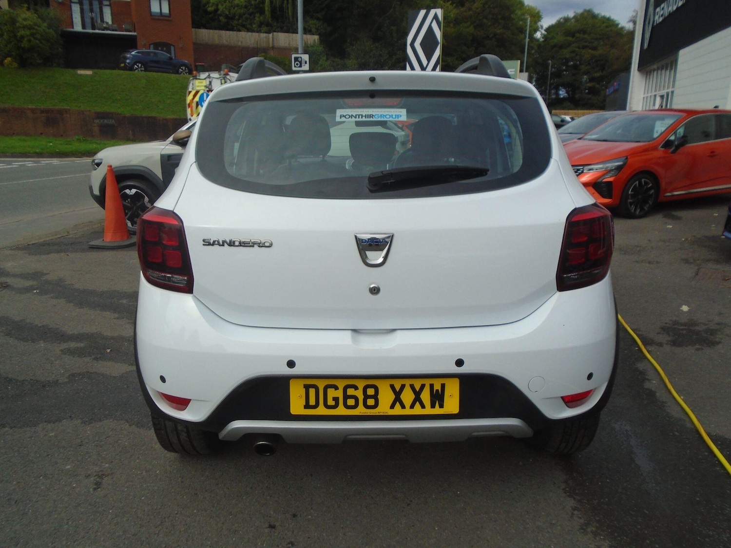 Used Dacia Sandero Stepway 2018 for sale - 76644648: Photo 13