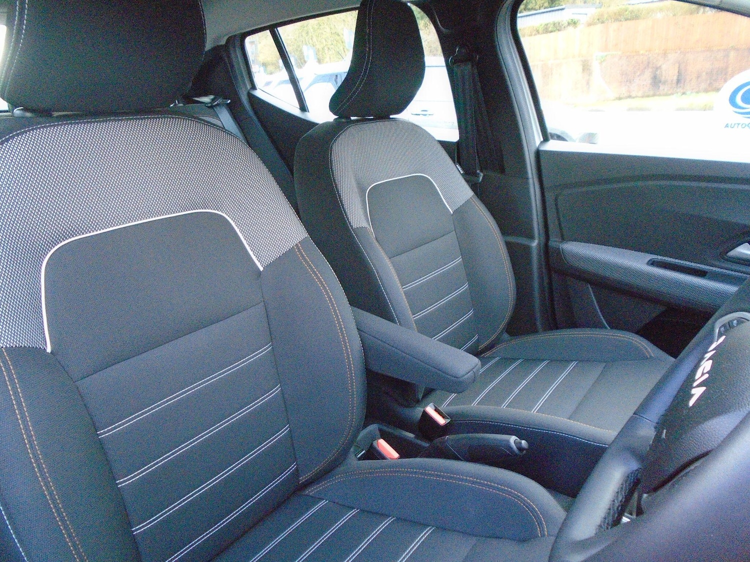 Used Dacia Sandero Stepway 2024 for sale - 77550742: Photo 25