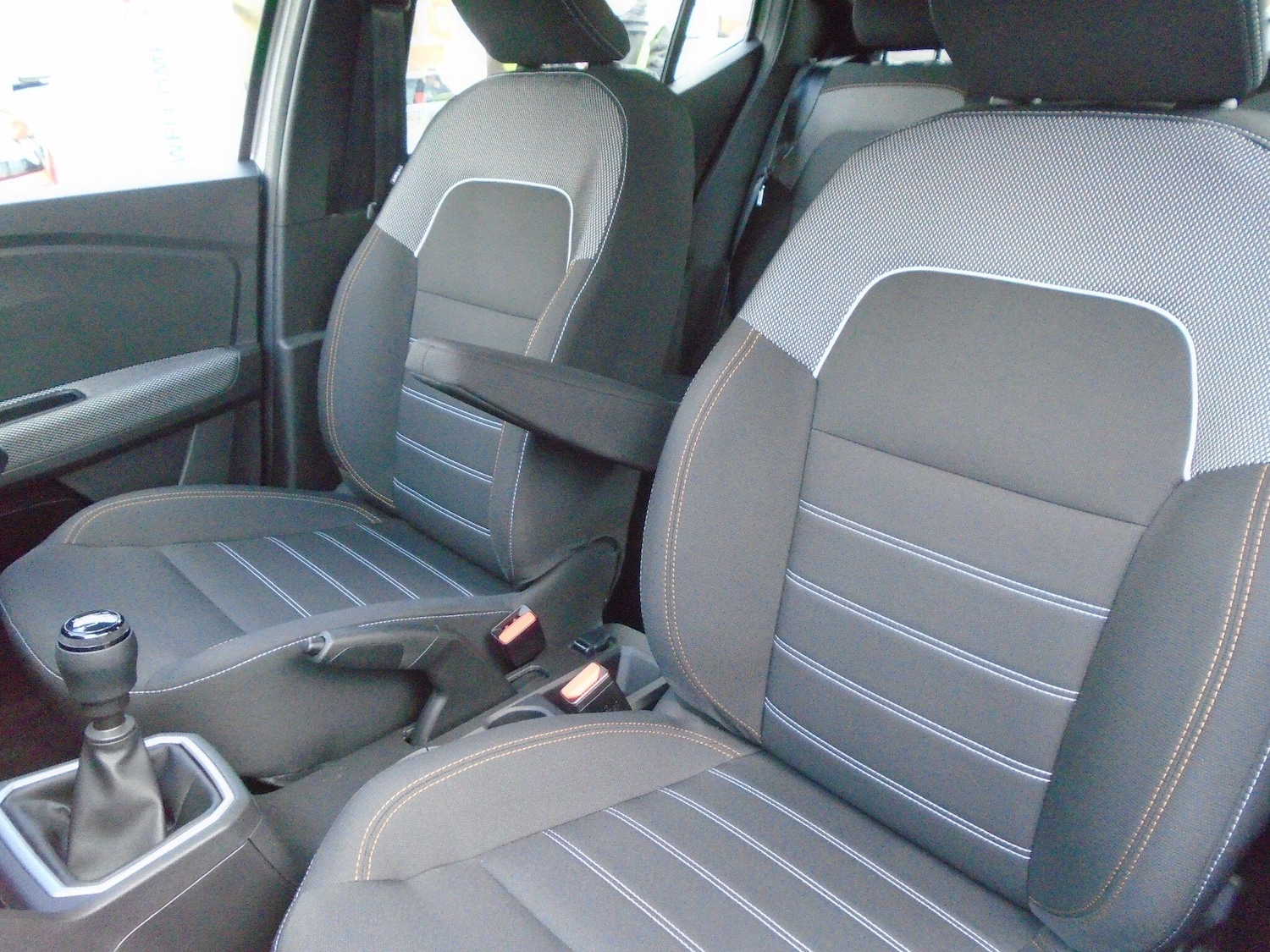 Used Dacia Sandero Stepway 2024 for sale - 77550742: Photo 32