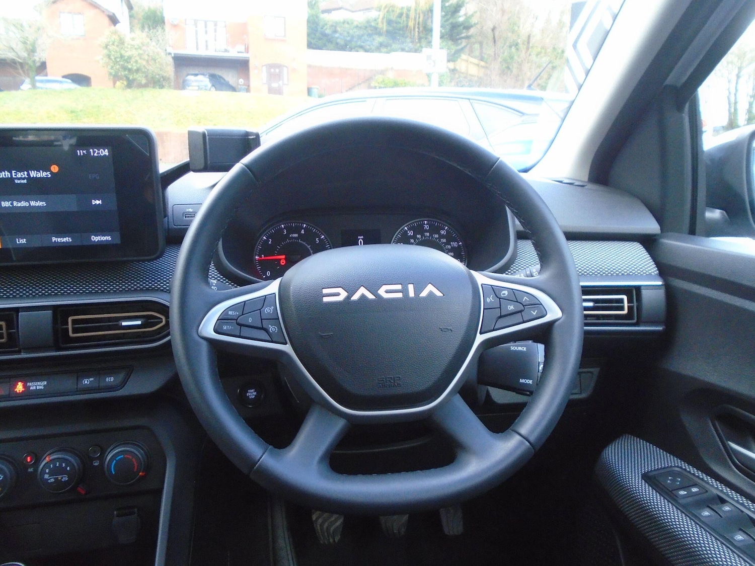 Used Dacia Sandero Stepway 2024 for sale - 77550742: Photo 37