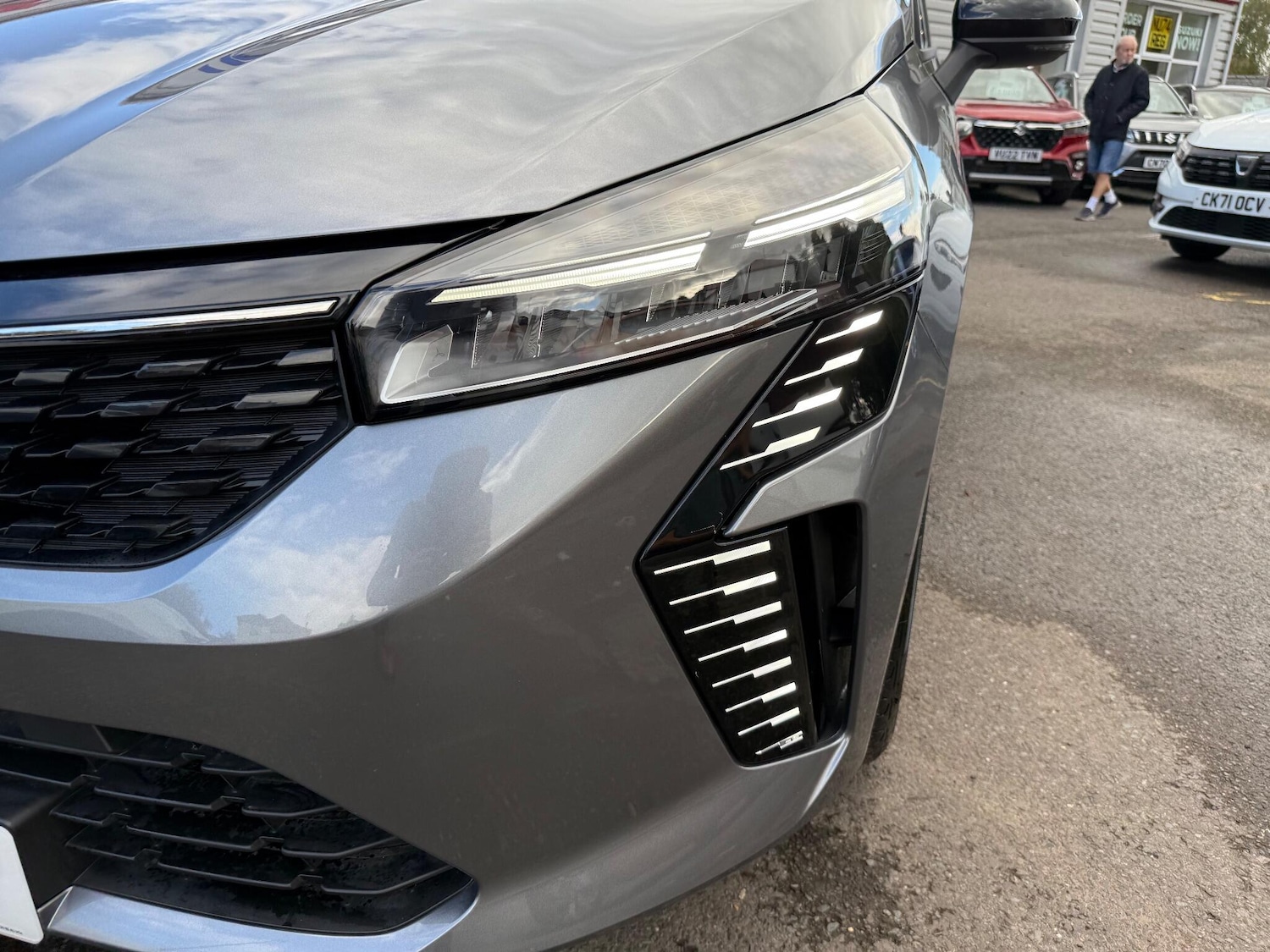 Used Renault Clio 2025 for sale - 76388526: Photo 27