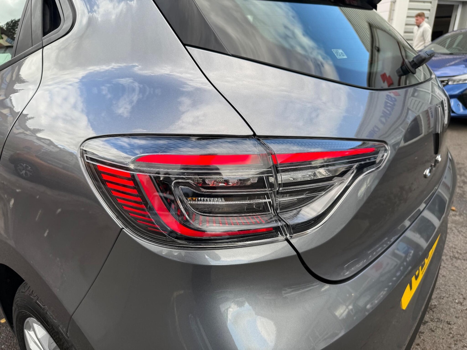 Used Renault Clio 2025 for sale - 76388526: Photo 29