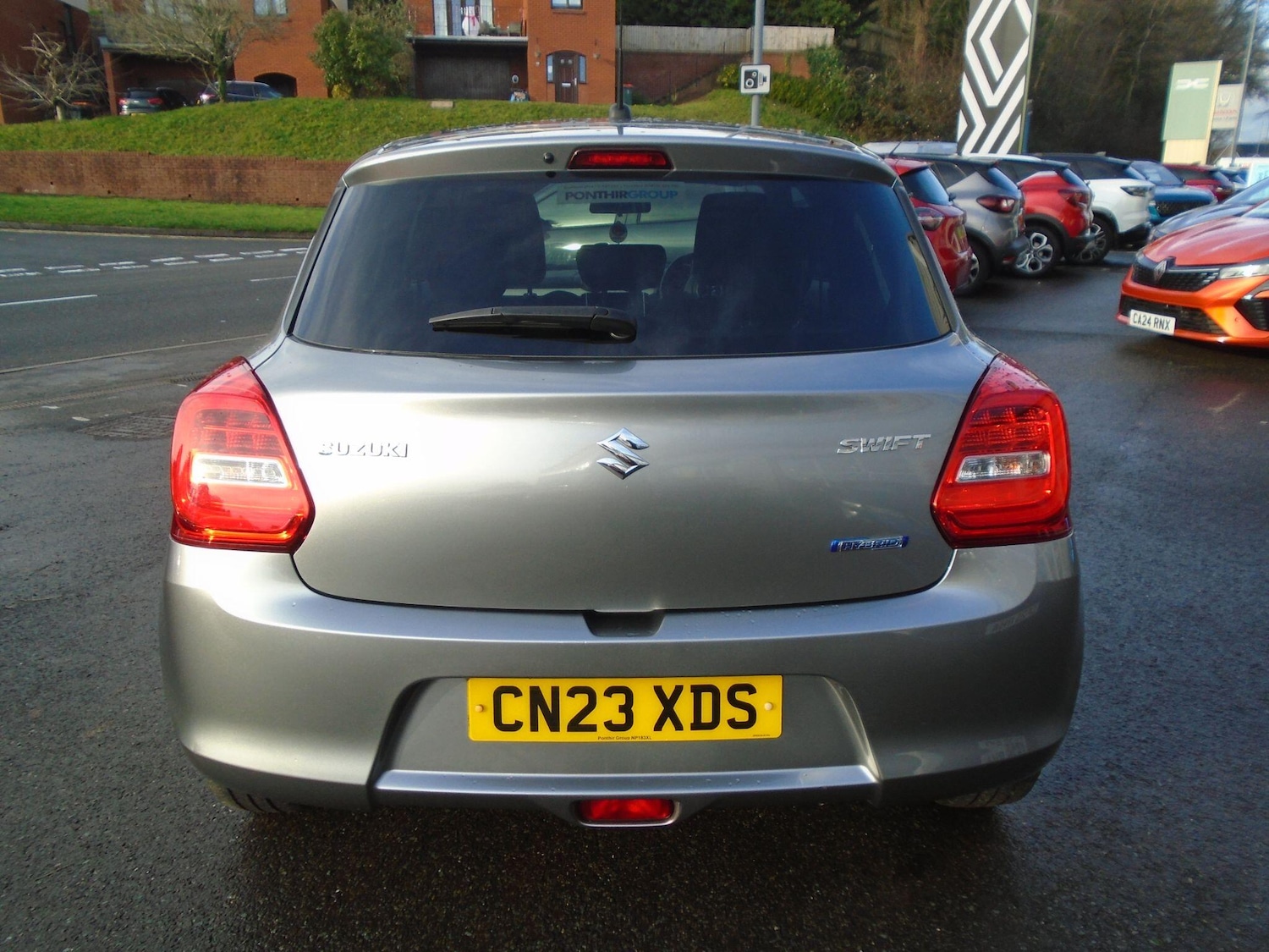 Used Suzuki Swift 2023 for sale - 77029902: Photo 10
