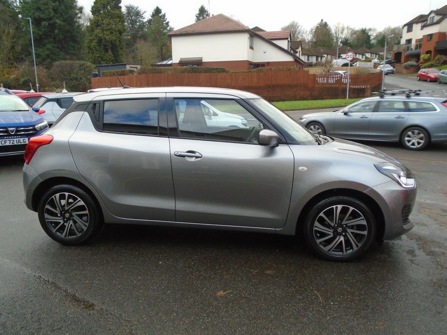 Used Suzuki Swift 2023 for sale - 77029902: Photo 13