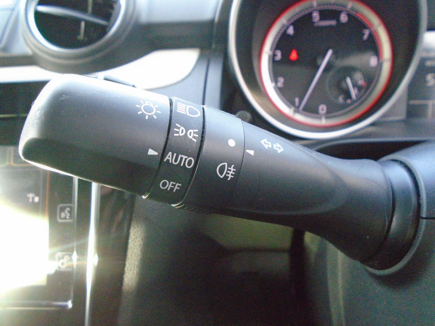 Used Suzuki Swift 2023 for sale - 77839764: Photo 37