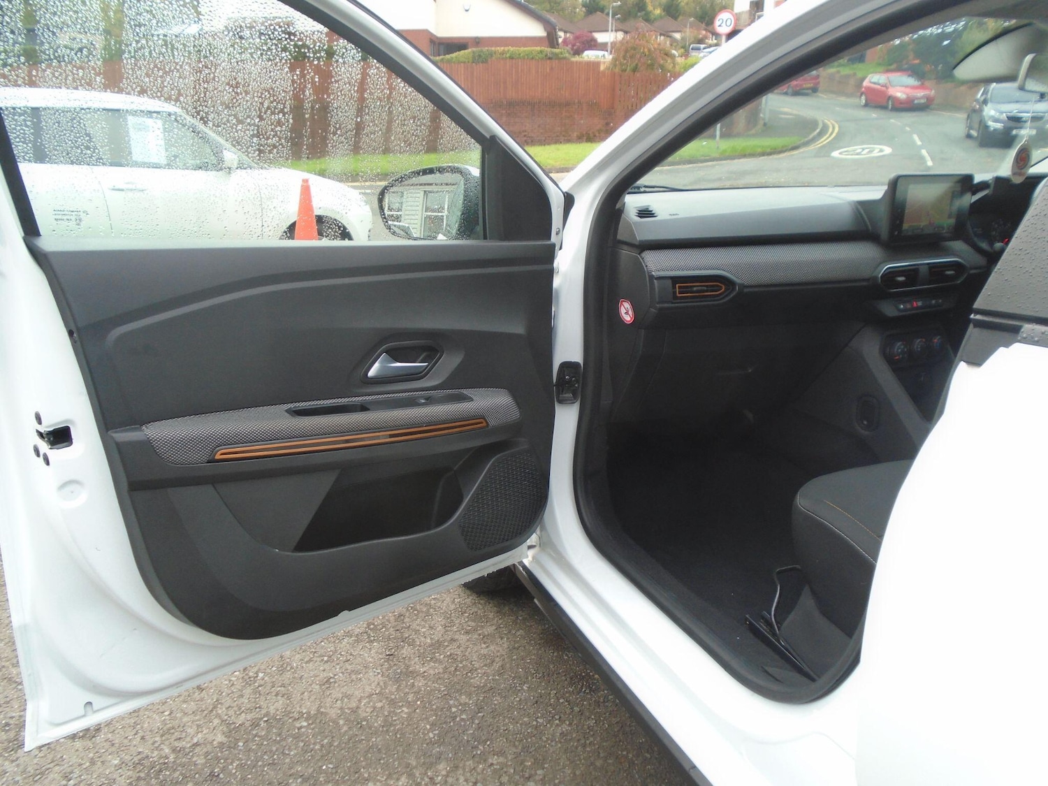 Used Dacia Sandero Stepway 2021 for sale - 76425189: Photo 27