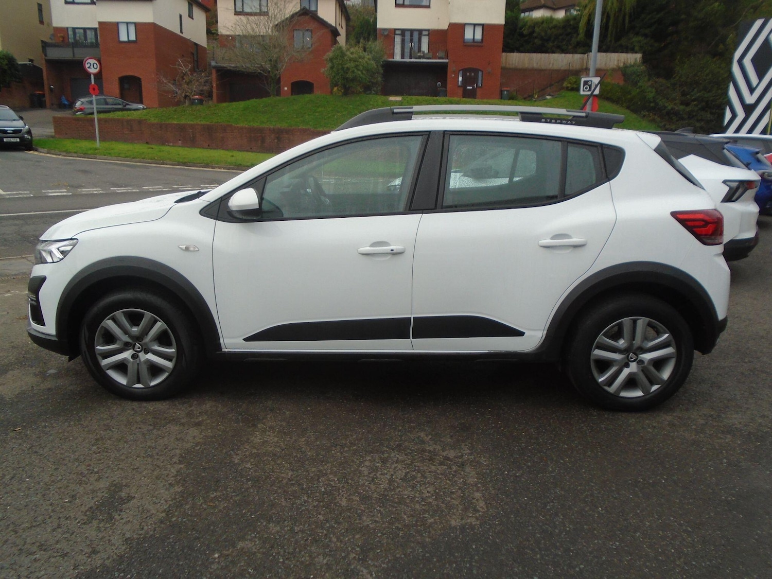 Used Dacia Sandero Stepway 2021 for sale - 76425189: Photo 4