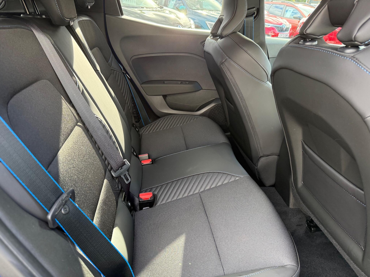 Used Renault Clio 2025 for sale - 76645223: Photo 13