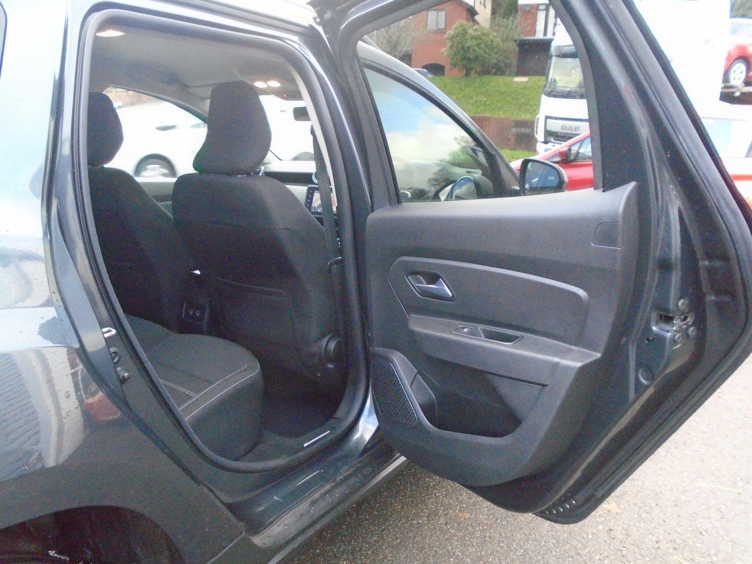 Used Dacia Duster 2022 for sale - 76898932: Photo 25