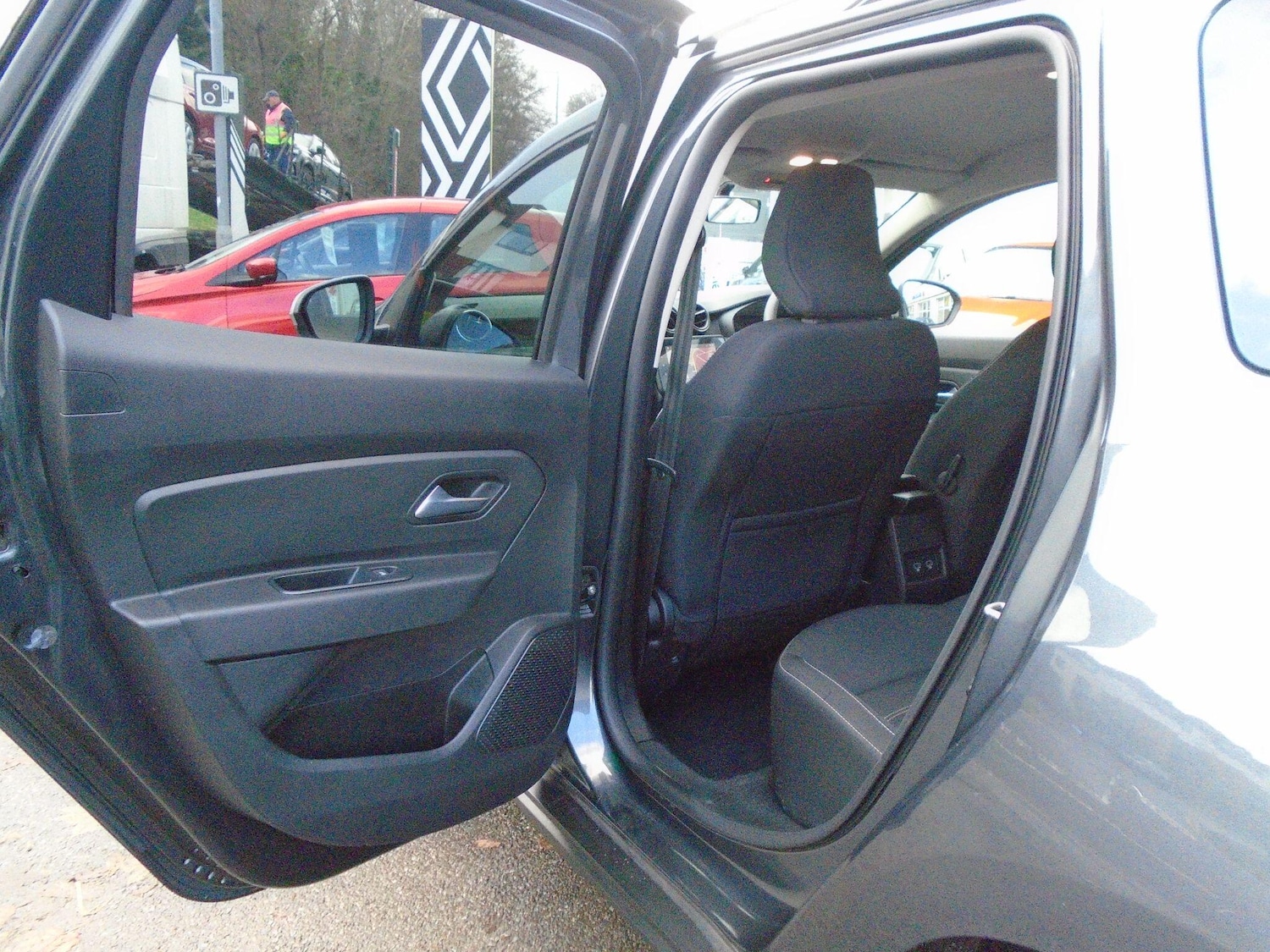 Used Dacia Duster 2022 for sale - 76898932: Photo 32