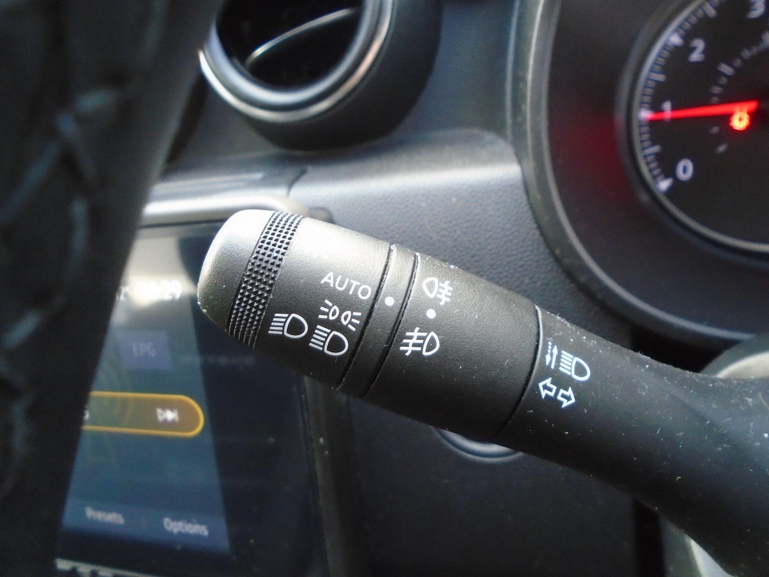 Used Dacia Duster 2022 for sale - 76898932: Photo 46