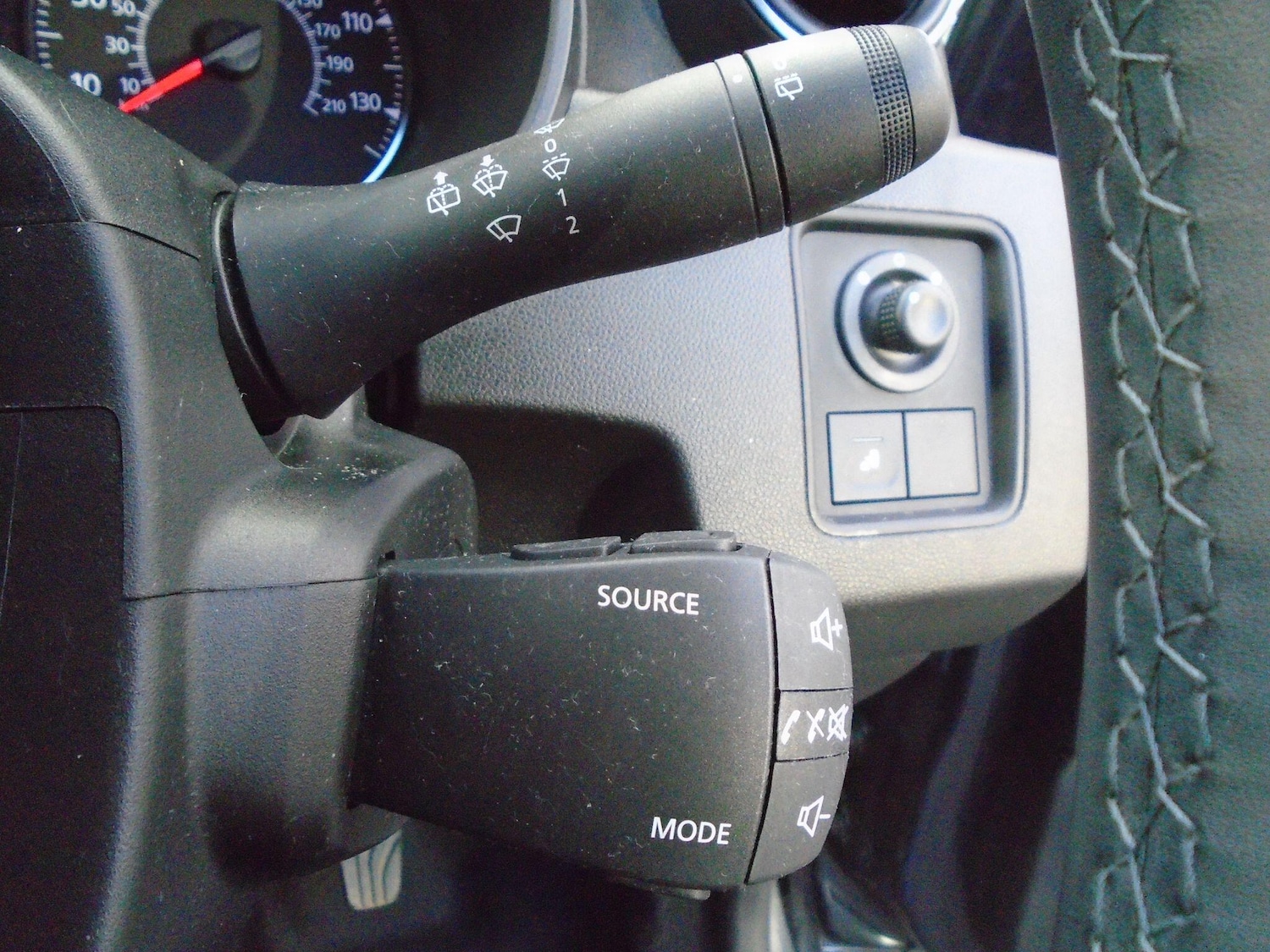 Used Dacia Duster 2022 for sale - 76898932: Photo 47